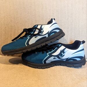 Philadelphia Eagles Running shoe, size 9 women's/mens 7